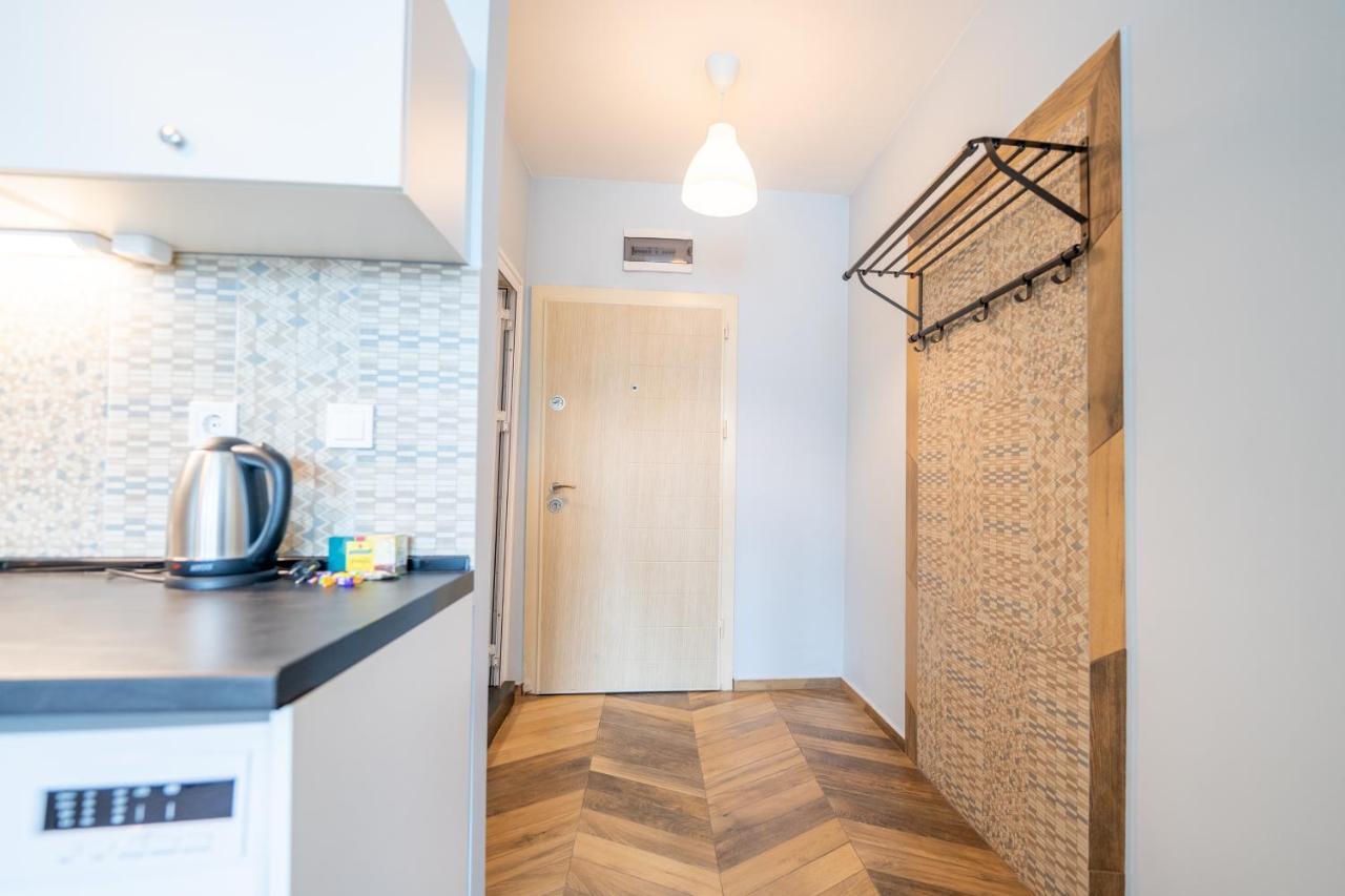 Cozy Little Apartment In Studentski Grad Sofia Exterior photo